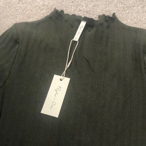 Rylee Cru long sleeve ribbed shirt dark green NWT